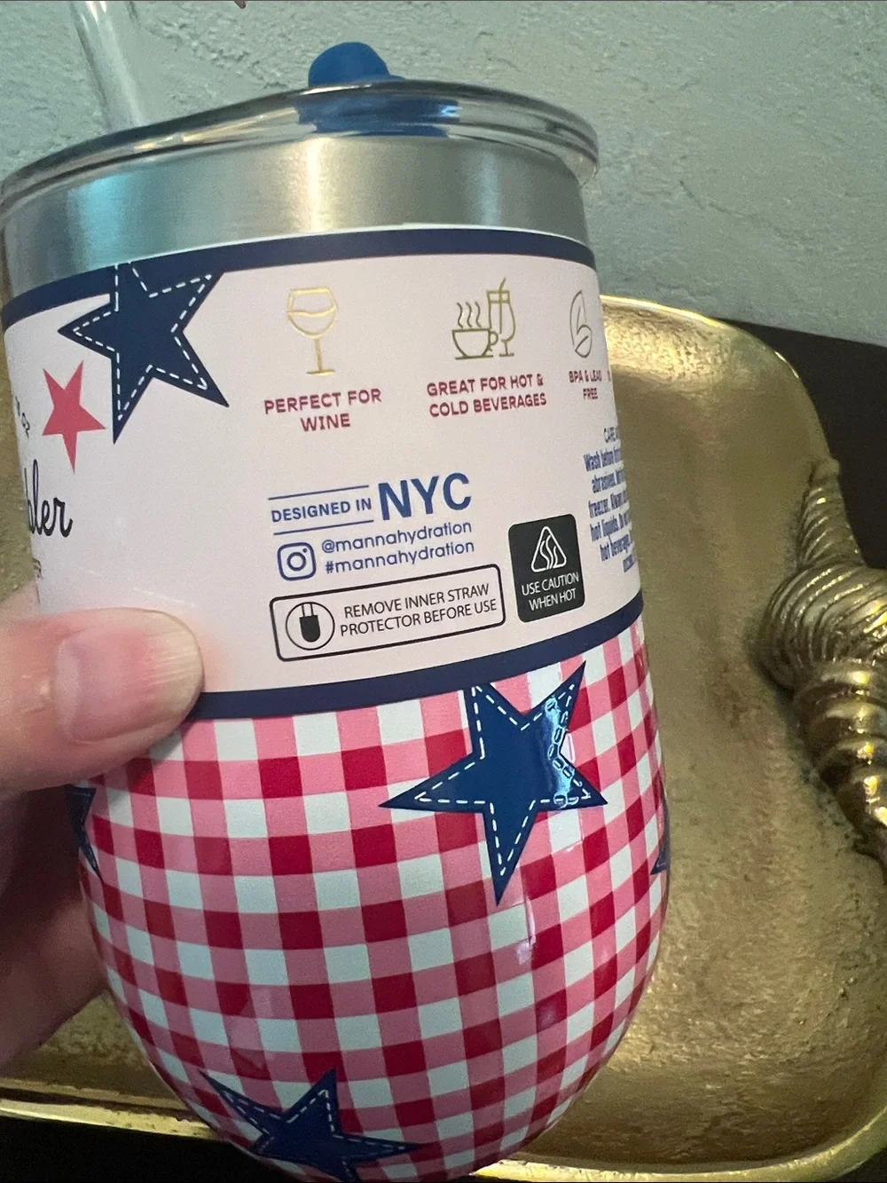 #2238*”4x6”Manna Wine Tumbler W/ Straw Topper - Blue & Red Gingham Stars - Picture 3 of 17
